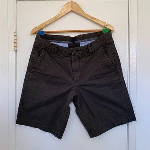 Pre-owned Men’s Gap Gray Shorts Size 33